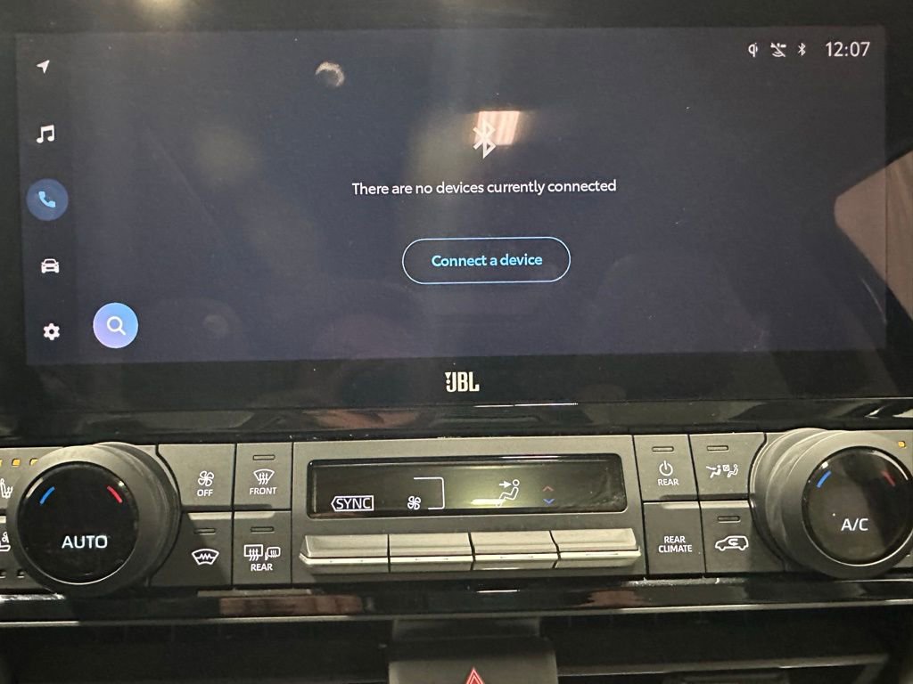 Used 2025 Toyota Grand Highlander AWD image 28