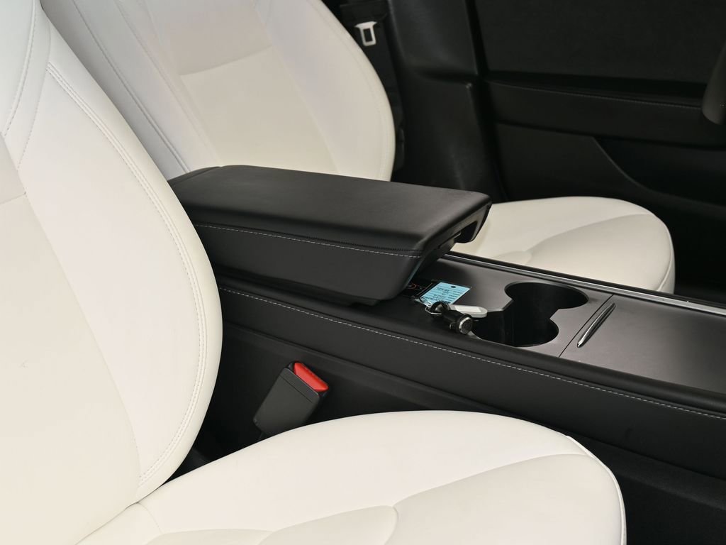 Used 2022 Tesla Model 3 image 37