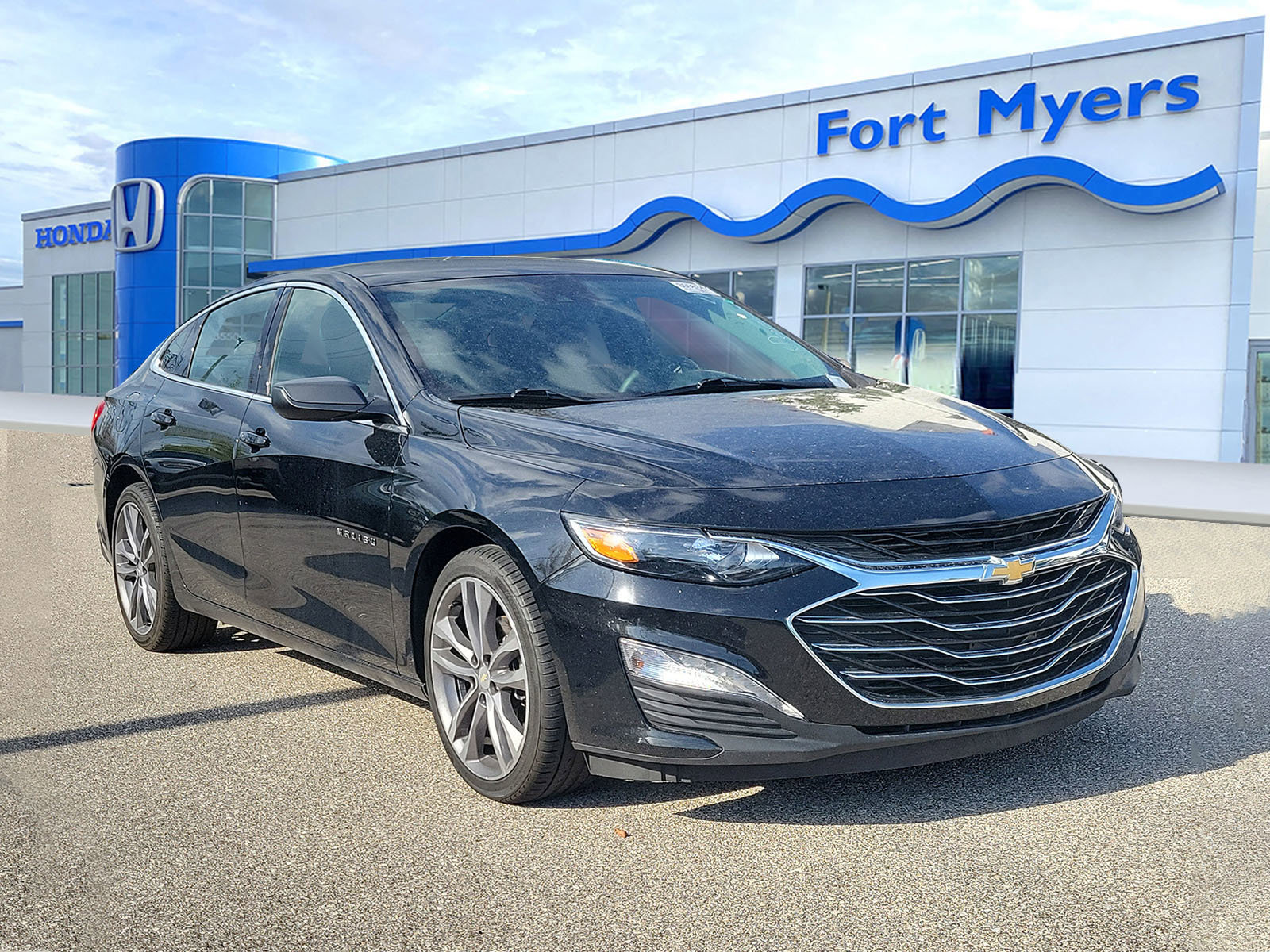 Used 2023 Chevrolet Malibu LT