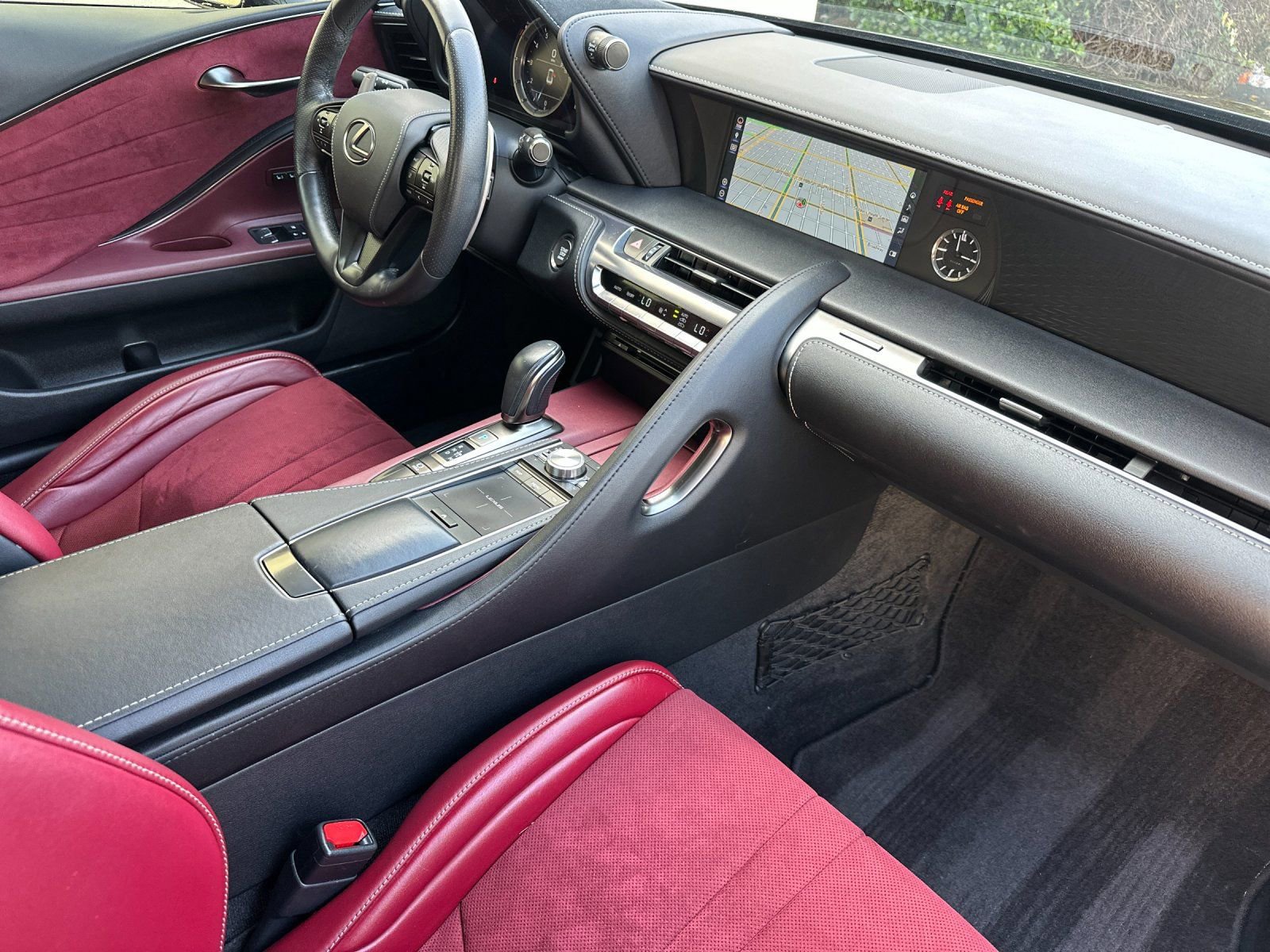 Used 2018 Lexus LC 500 Coupe w/ Sport Package image 16