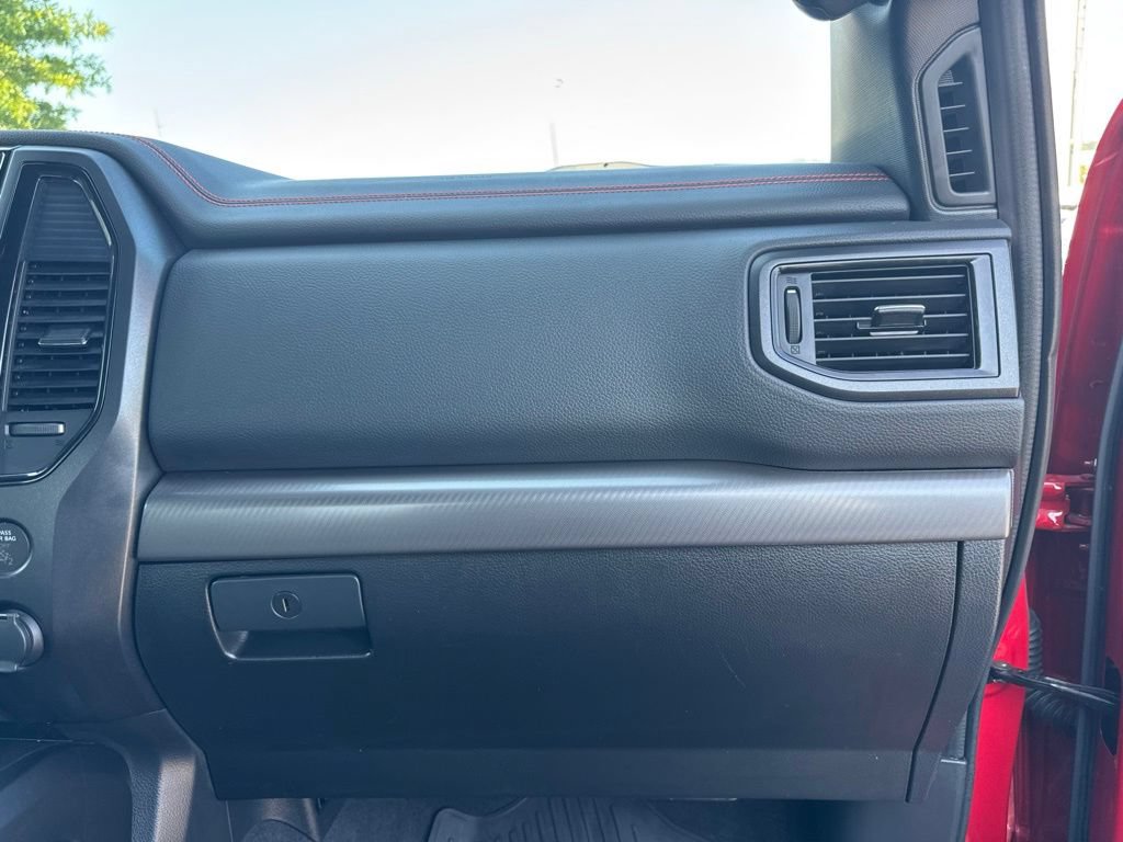 Used 2023 Nissan Titan PRO-4X w/ Off Road Protection Package AWD/4WD image 18