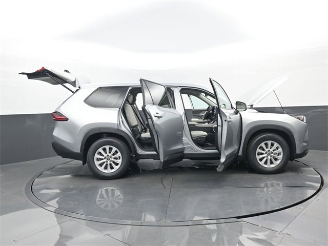 New 2026 Toyota Grand Highlander XLE image 32
