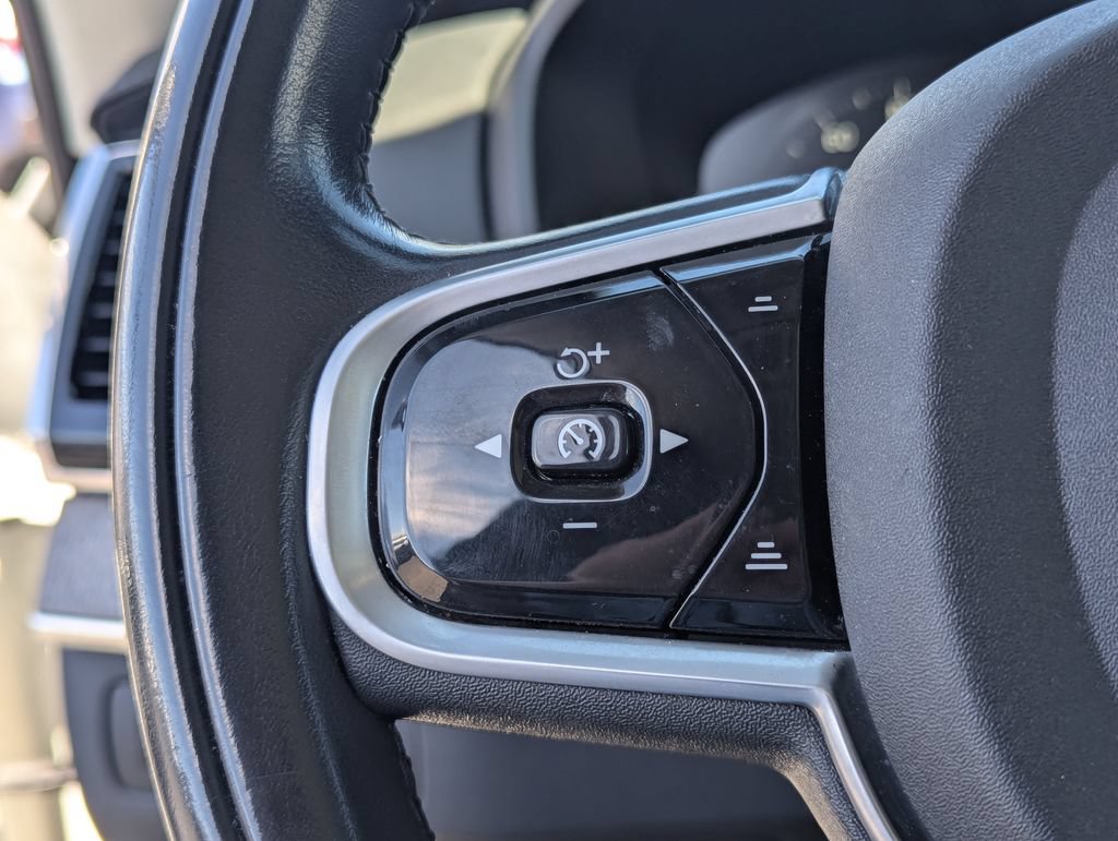 Used 2022 Volvo XC90 T8 Inscription AWD/4WD image 22