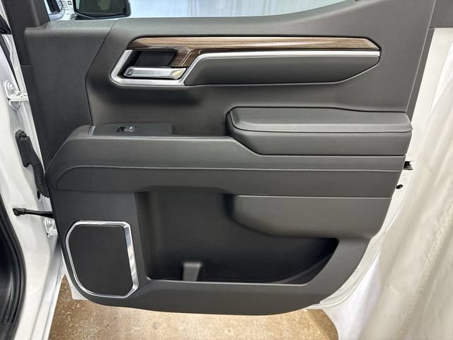 Used 2024 Chevrolet Silverado 1500 LT AWD/4WD image 24