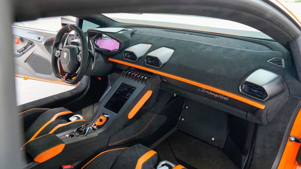Used 2022 Lamborghini Huracan STO image 73