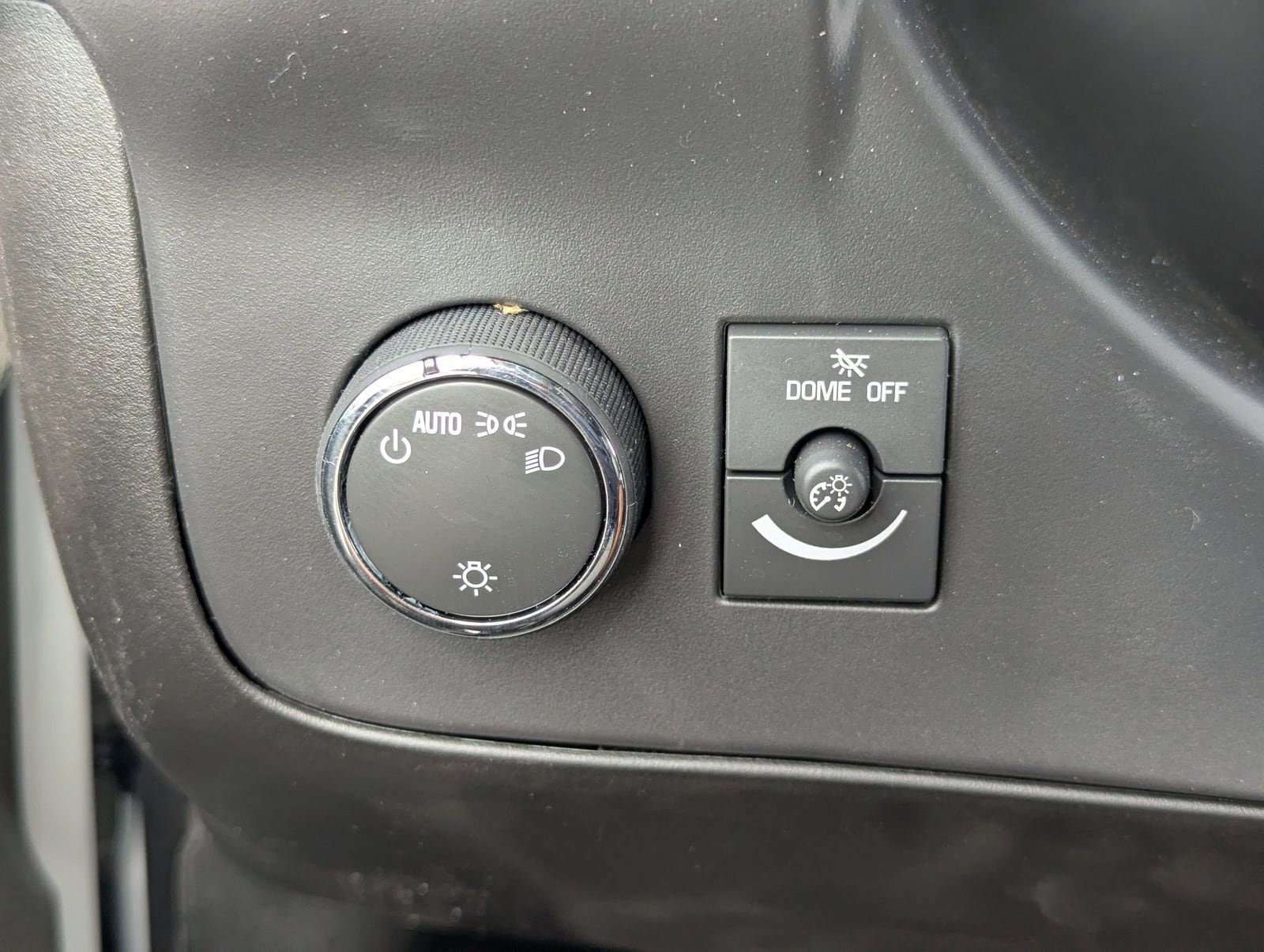 New 2026 Chevrolet Express 2500 w/ Driver Convenience Package RWD image 30