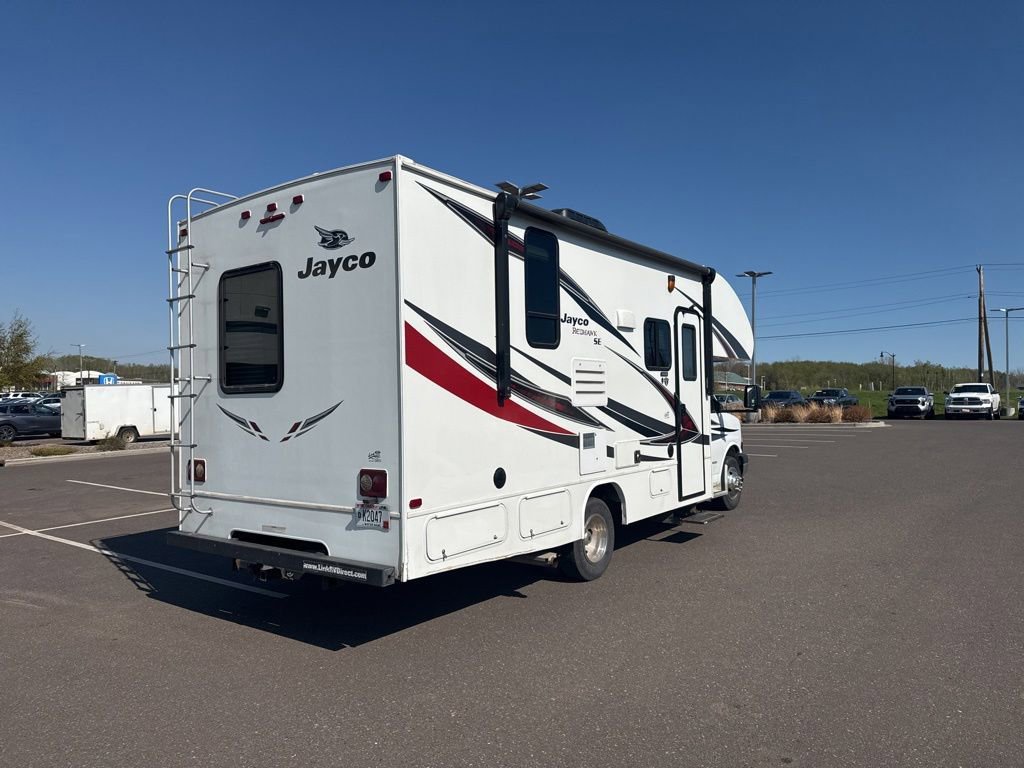 Used 2017 Chevrolet Express 4500 w/ RV Package RWD image 6
