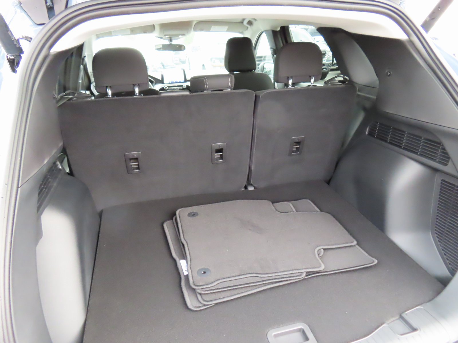 New 2026 Ford Escape Active w/ Cold Weather Package image 17