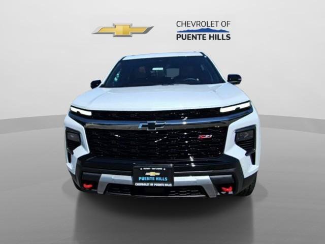 New 2027 Chevrolet Traverse Z71 w/ Enhanced Driving Package AWD/4WD image 3
