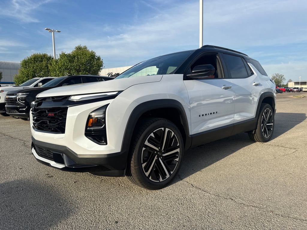 New 2026 Chevrolet Equinox RS FWD image 2