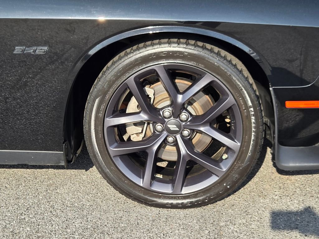 Used 2023 Dodge Challenger R/T w/ Plus Package image 13