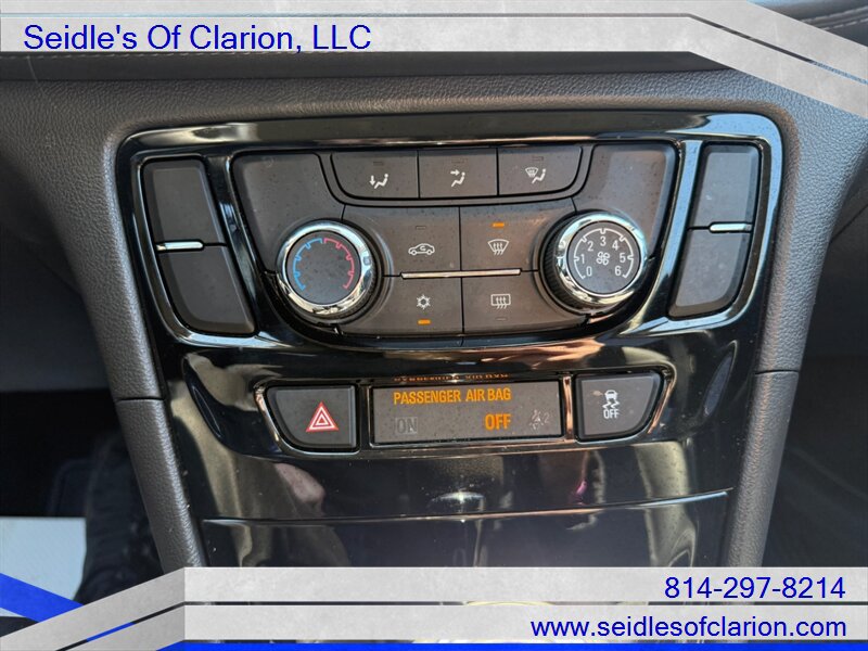 Used 2022 Buick Encore Preferred w/ Safety Package AWD/4WD image 18
