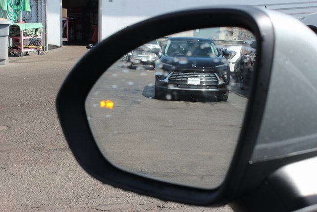 New 2025 Buick Envision Preferred image 16