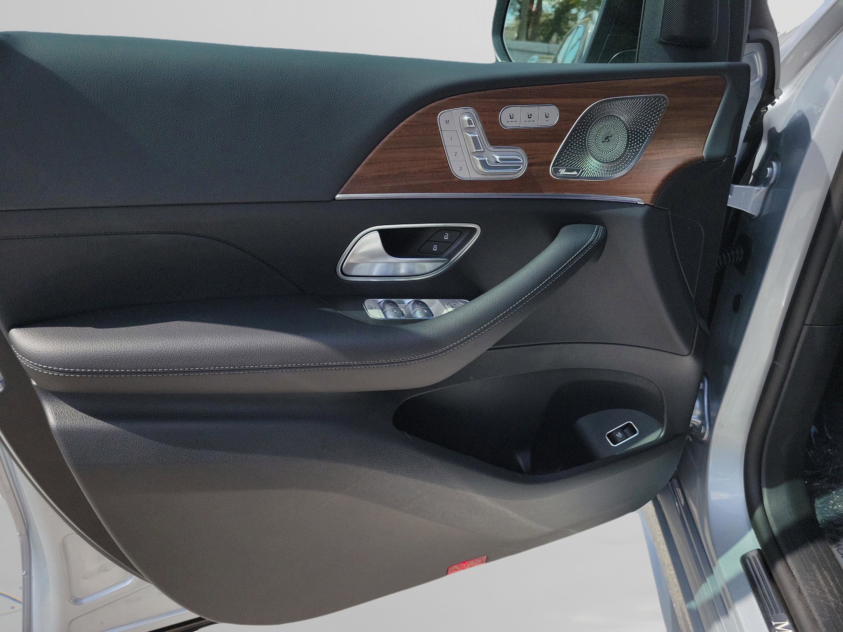 New 2026 Mercedes-Benz GLE 580 4MATIC image 30