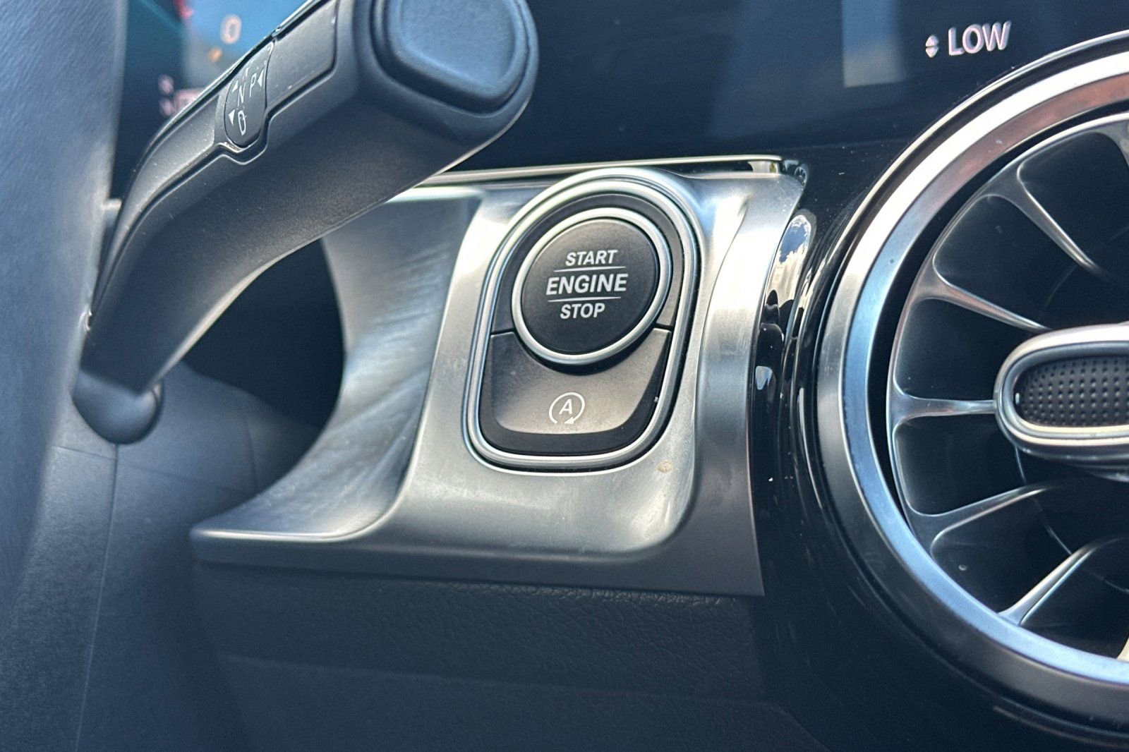 Used 2021 Mercedes-Benz GLB 250 image 22