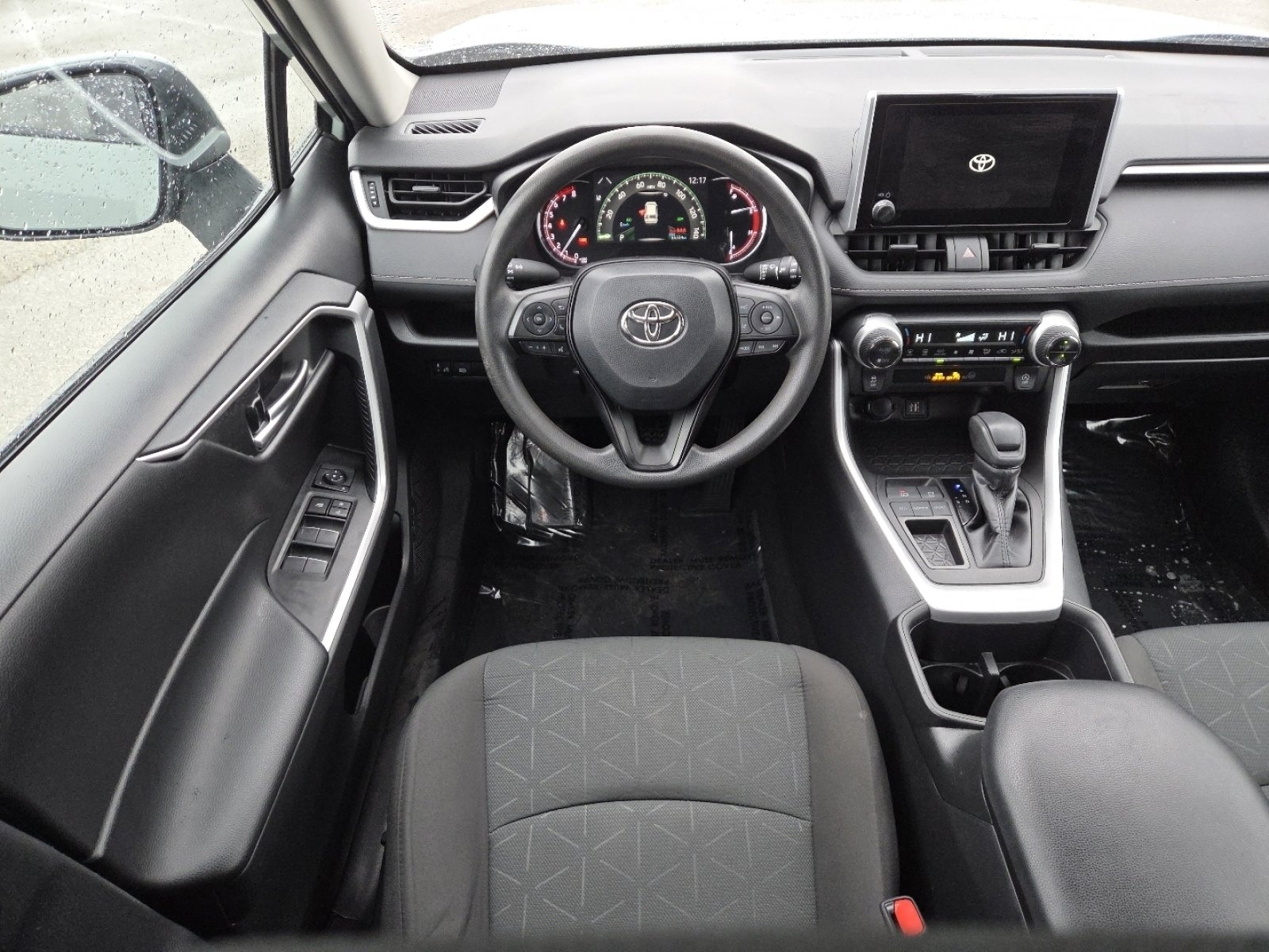 Used 2023 Toyota RAV4 XLE image 25