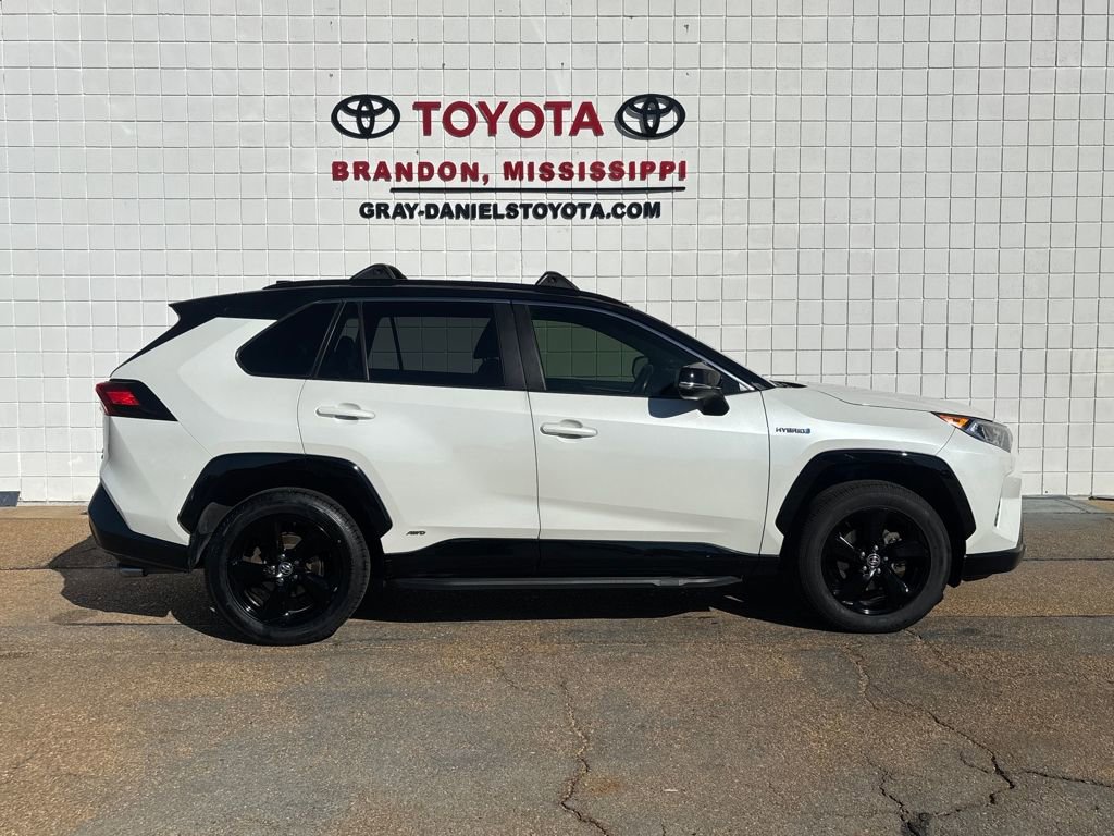 Used 2020 Toyota RAV4 XSE image 1