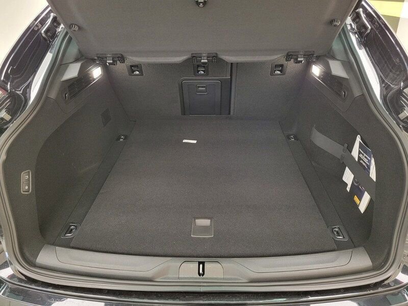 Used 2023 Maserati Levante GT image 32