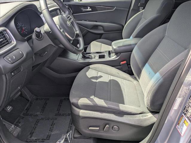 Used 2020 Kia Sorento S image 14