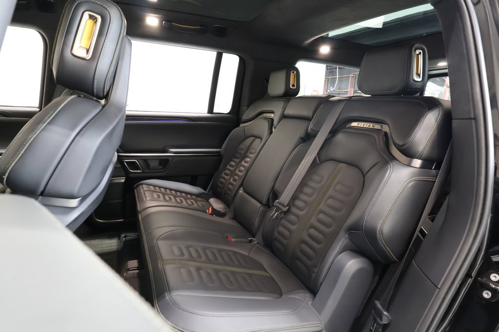 Used 2022 Rivian R1S Launch Edition AWD/4WD image 21