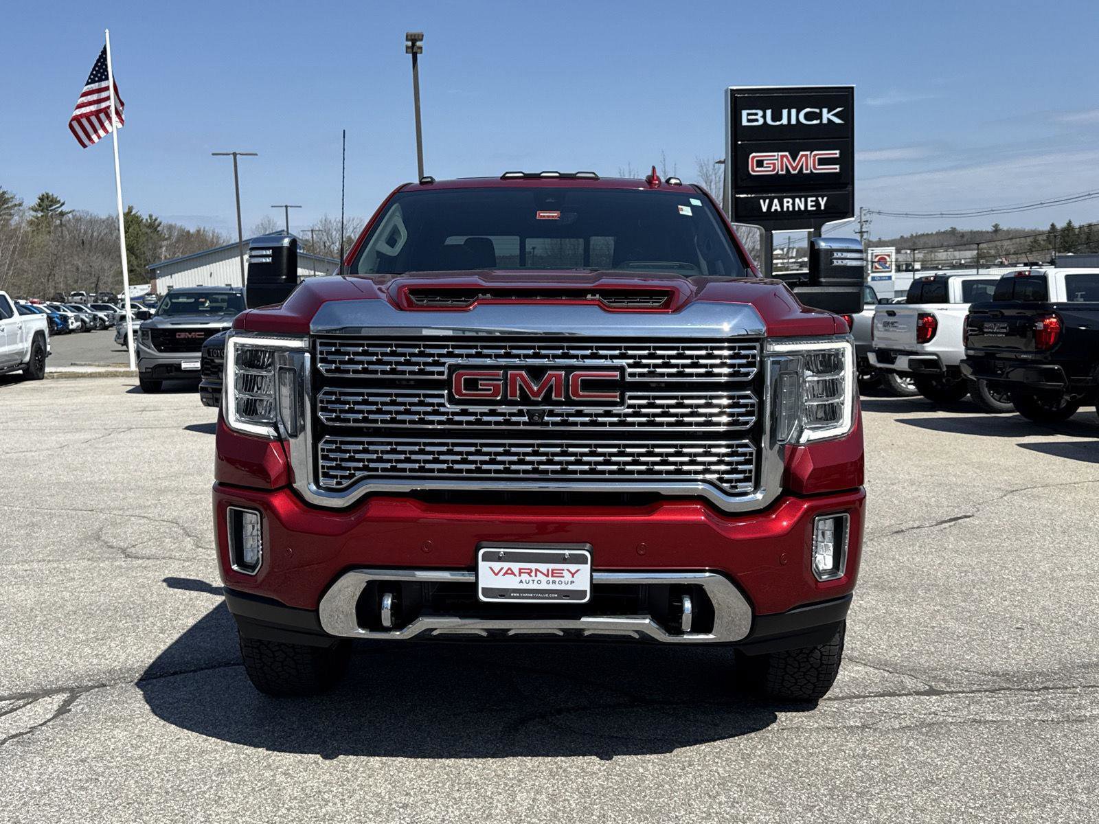 Used 2021 GMC Sierra 2500 Denali w/ Denali Ultimate Package AWD/4WD image 2