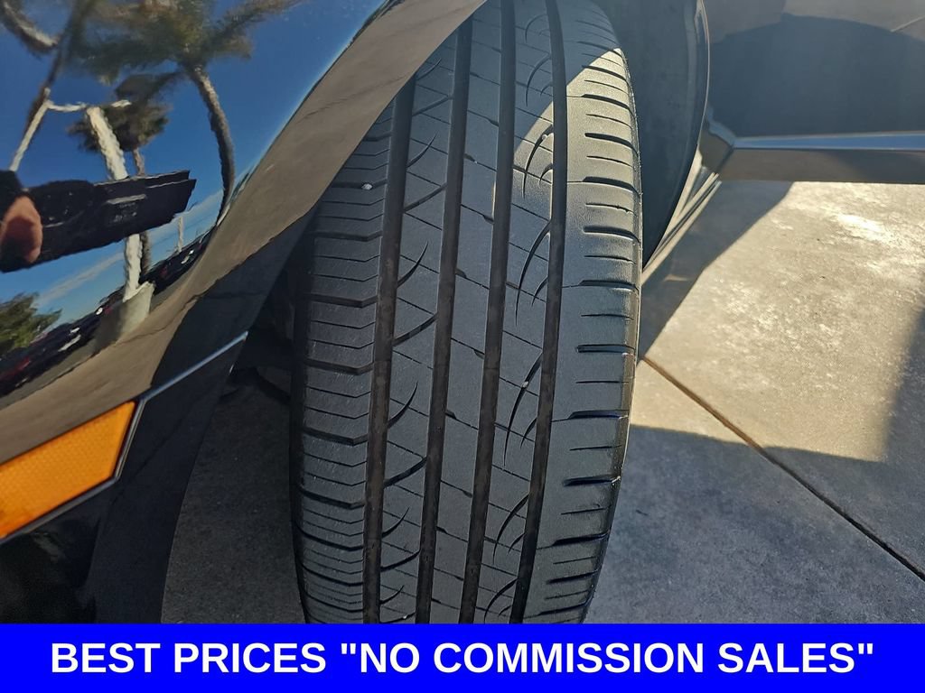 Used 2015 Chevrolet Camaro SS w/ RS Package RWD image 33