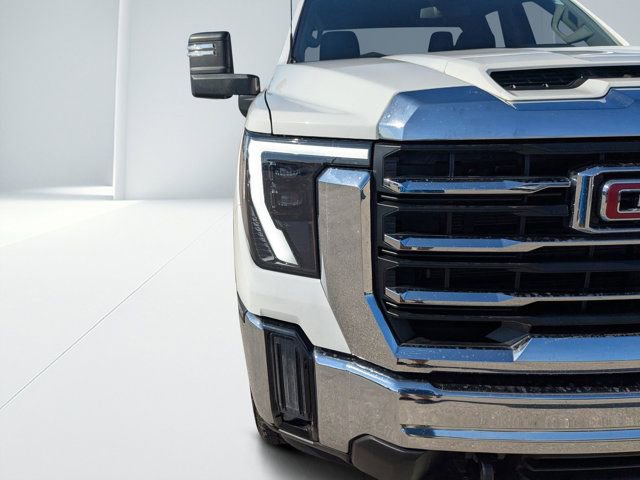 Used 2025 GMC Sierra 2500 SLE w/ SLE Value Package; image 11