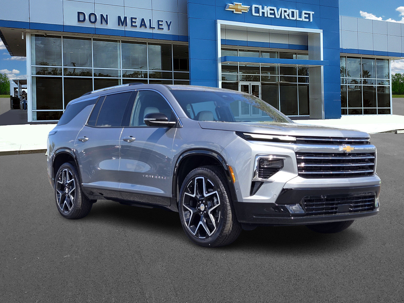 New 2026 Chevrolet Traverse High Country image 1