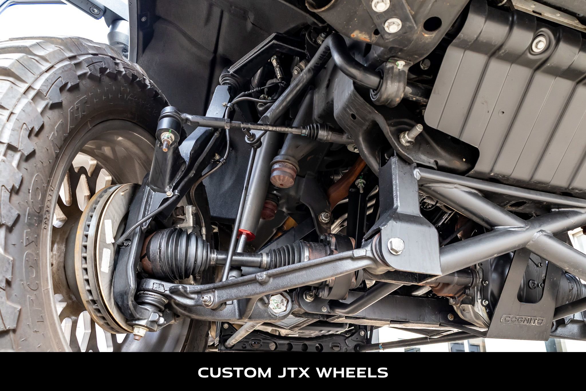 Used 2024 GMC Sierra 2500 AT4 w/ AT4 Premium Plus Package image 13