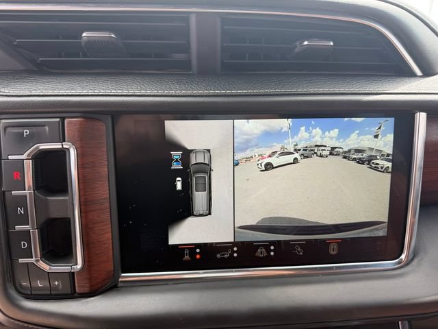 Used 2023 GMC Yukon XL Denali Ultimate AWD/4WD image 14