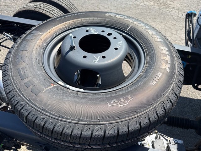 New 2026 RAM 3500 Tradesman image 15