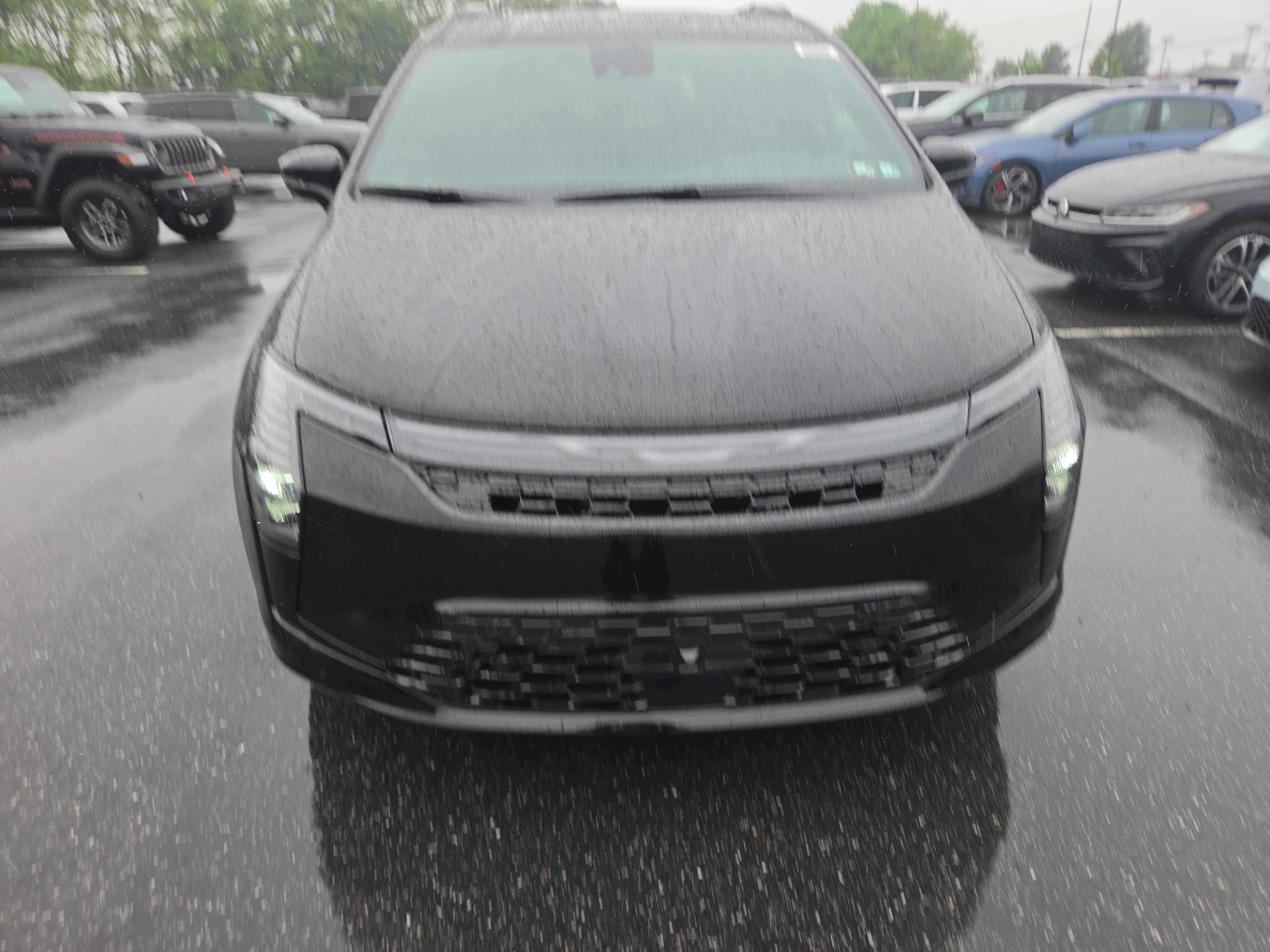 New 2027 Chrysler Pacifica Limited AWD/4WD image 20