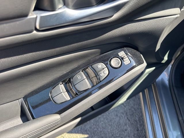 Used 2023 Nissan Altima 2.5 SV image 8