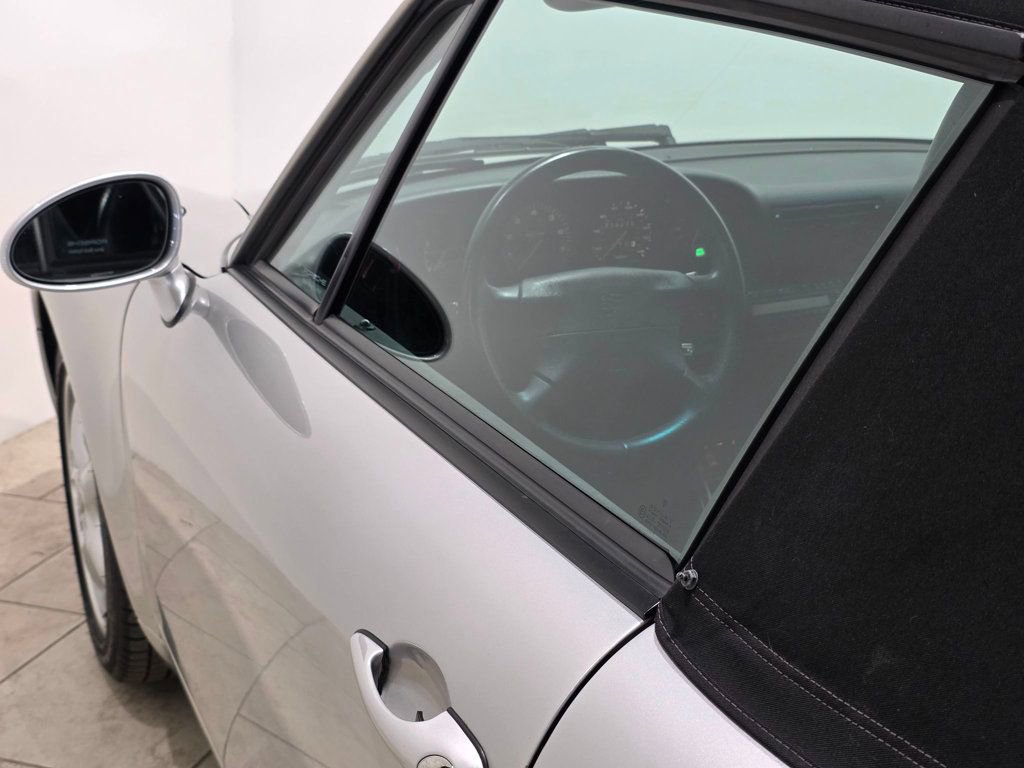 Used 1998 Porsche 911 Cabriolet image 30