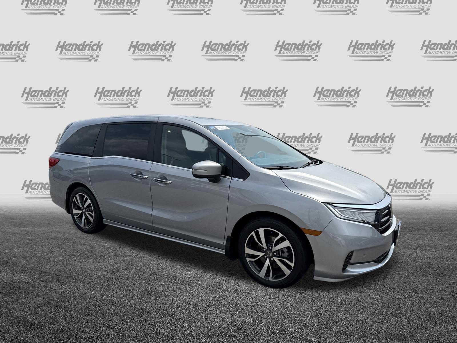 Certified 2024 Honda Odyssey Touring video 2