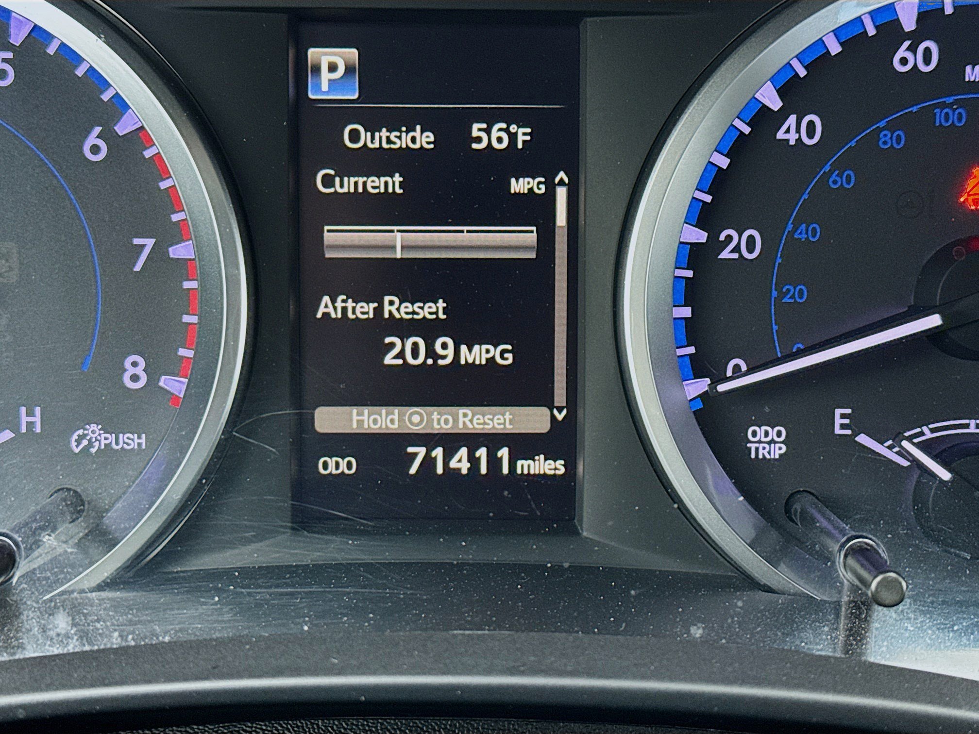 Used 2018 Toyota Highlander LE image 8