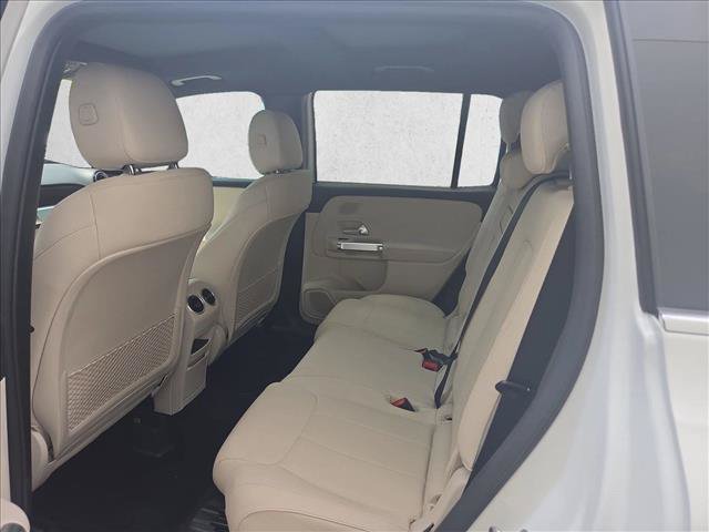 Used 2026 Mercedes-Benz GLB 250 image 14