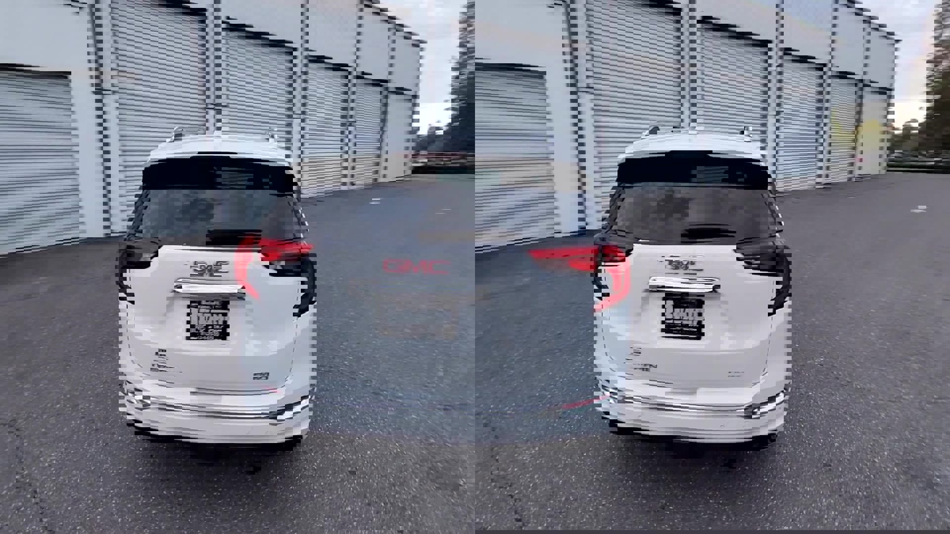 Used 2020 GMC Terrain Denali w/ Denali Premium Package image 44