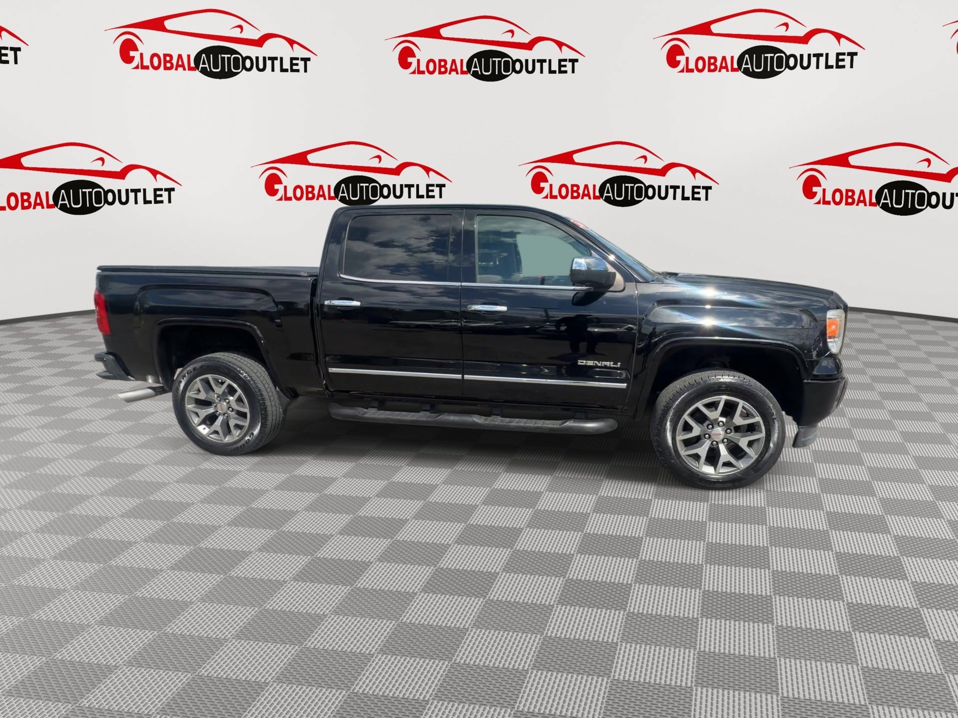 Used 2015 GMC Sierra 1500 Denali AWD/4WD image 2