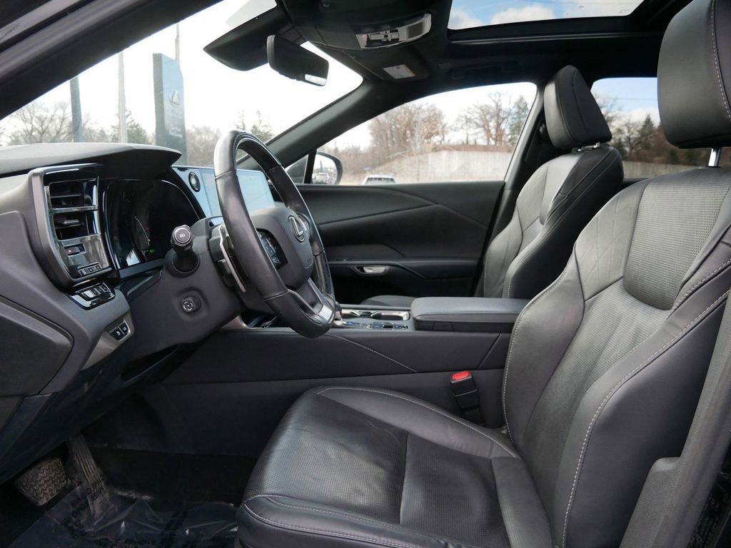 Used 2023 Lexus RX 350 w/ Cold Area Package image 9