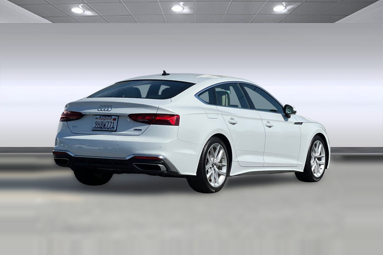 Used 2023 Audi A5 2.0T Premium Plus w/ Premium Plus AWD/4WD image 8