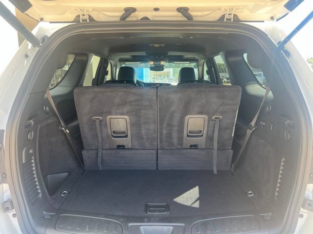 Used 2023 Dodge Durango R/T AWD/4WD image 12