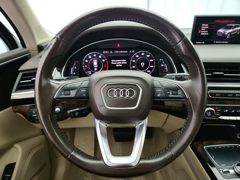 Used 2018 Audi Q7 3.0T Prestige w/ Prestige Package AWD/4WD image 14