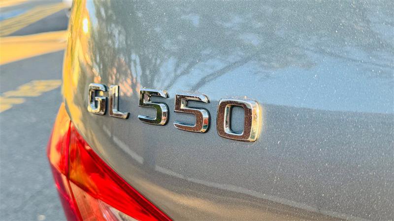 Used 2014 Mercedes-Benz GL 550 4MATIC image 15