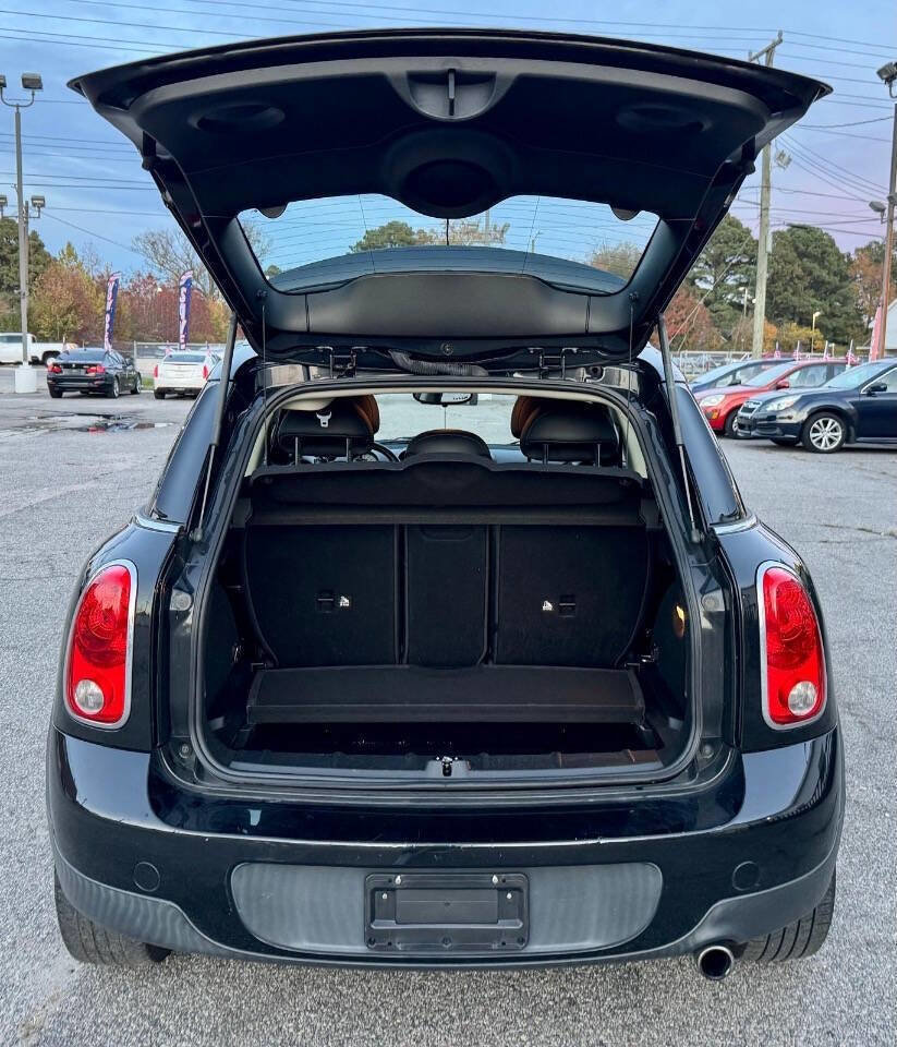 Used 2014 MINI Cooper Countryman image 9