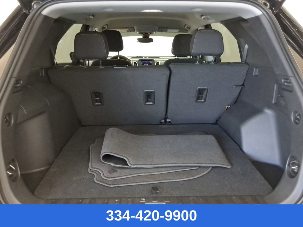 Used 2023 Chevrolet Equinox LT image 20