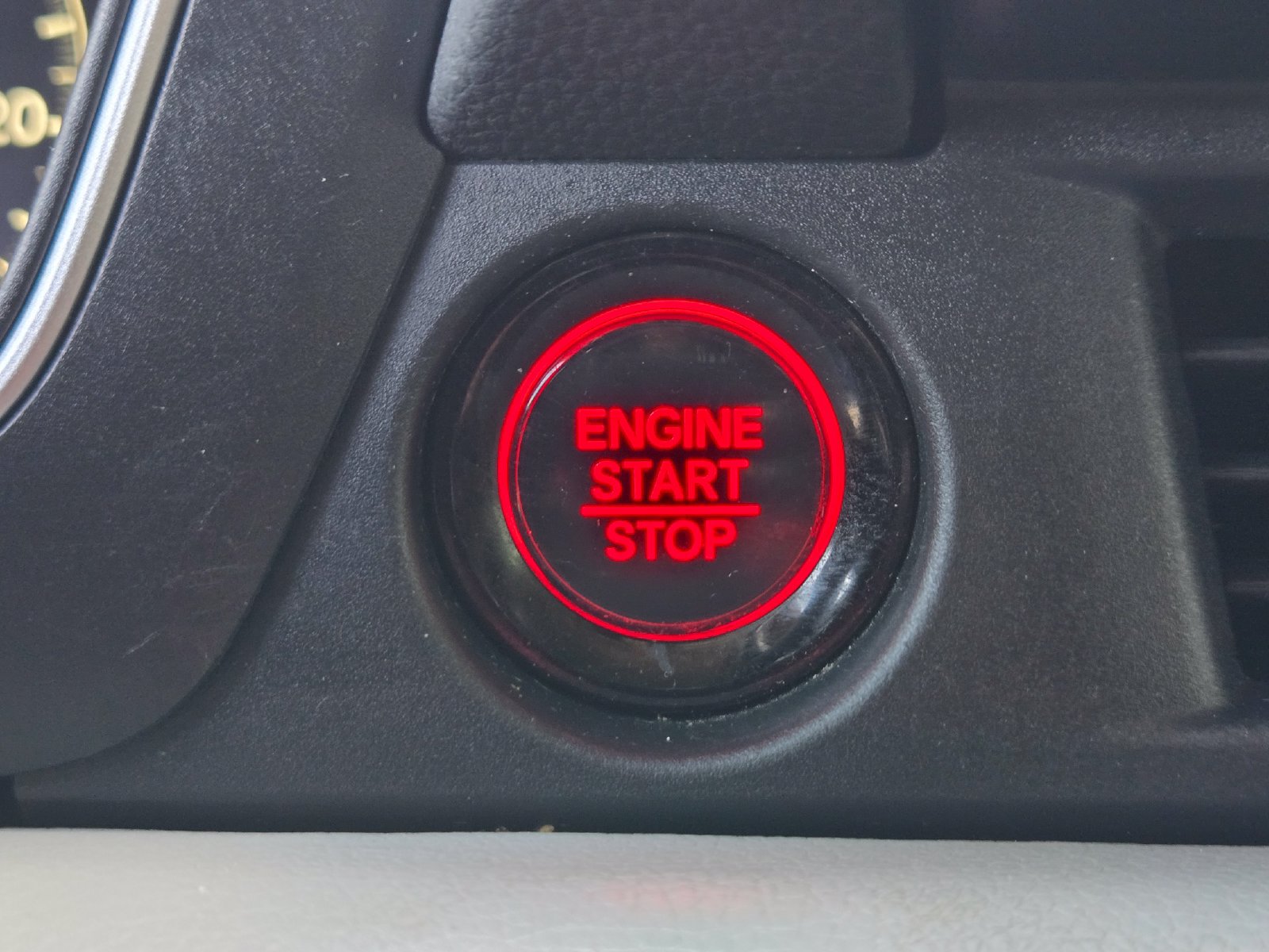 Used 2024 Honda Pilot EX-L image 22