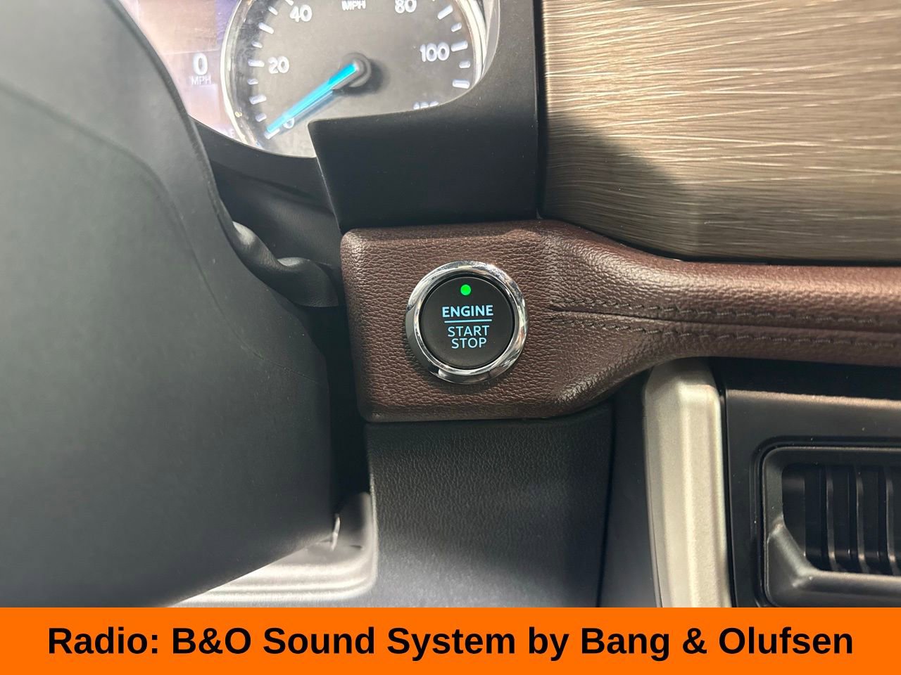 Used 2024 Ford Expedition Limited image 22