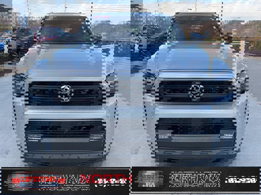 Used 2025 Toyota 4Runner SR5 image 29