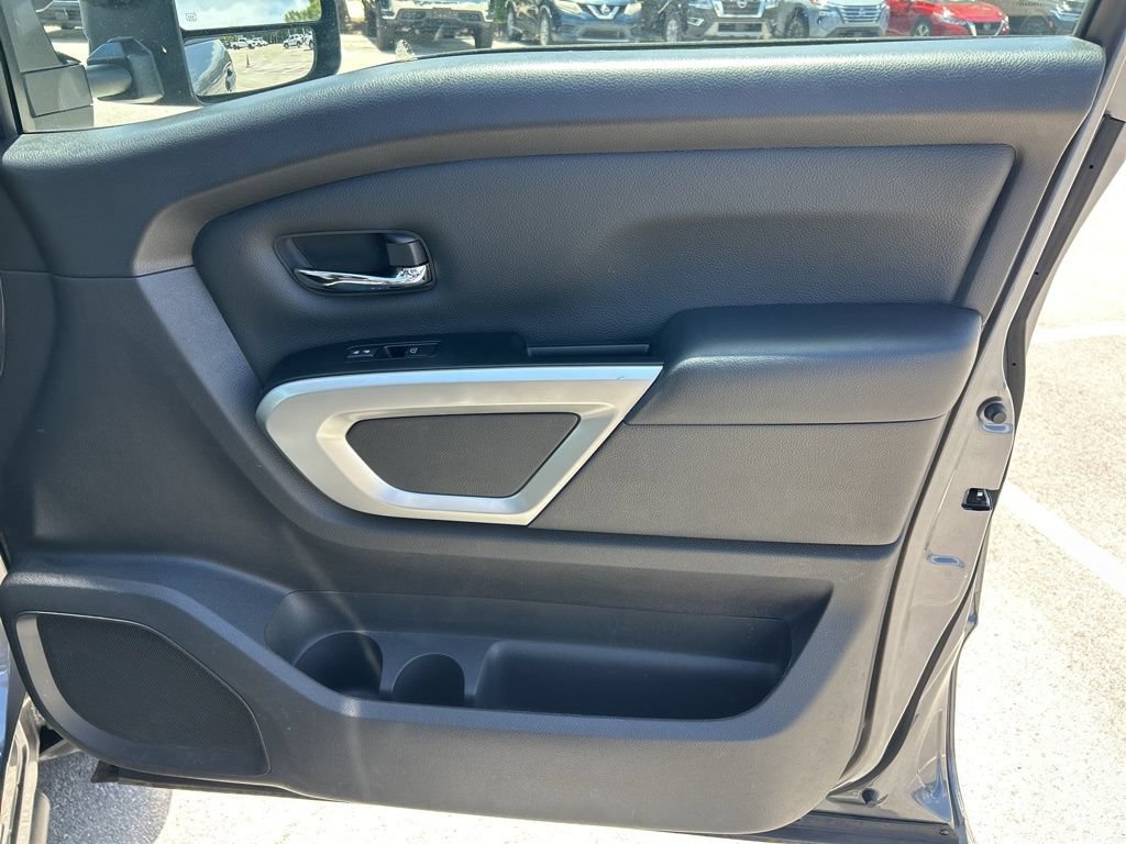 Certified 2024 Nissan Titan SV w/ SV Convenience Package RWD image 41